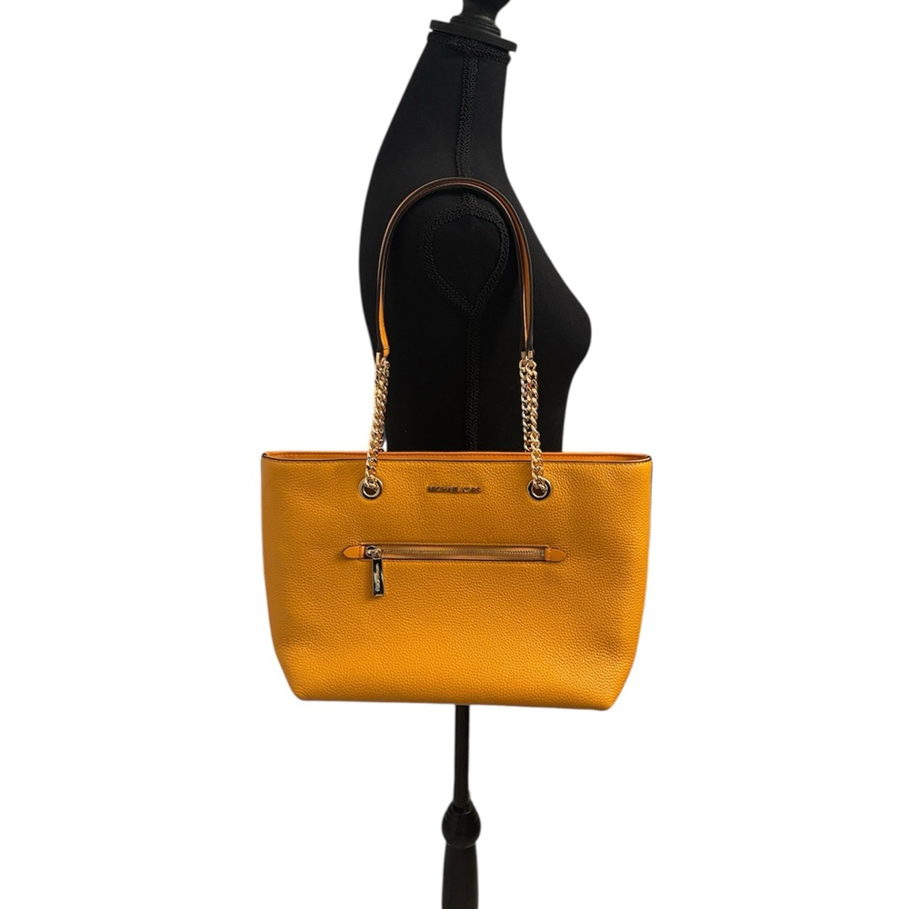 Michael Kors Jet Set Medium Pebbled Leather Chain Tote Bag in Honeycomb NWT